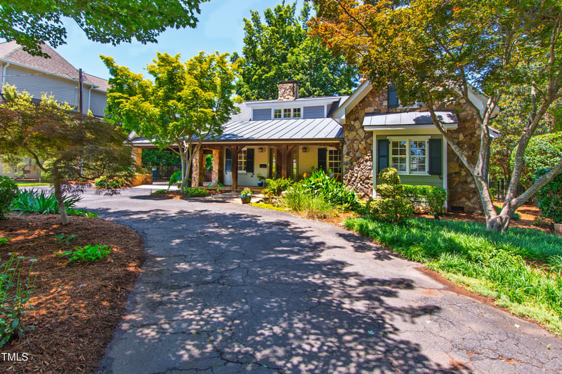 2707 Anderson Dr, Raleigh, NC 27608
