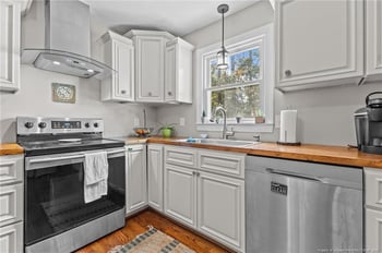 2707 Bennington Rd, Fayetteville, NC 28303