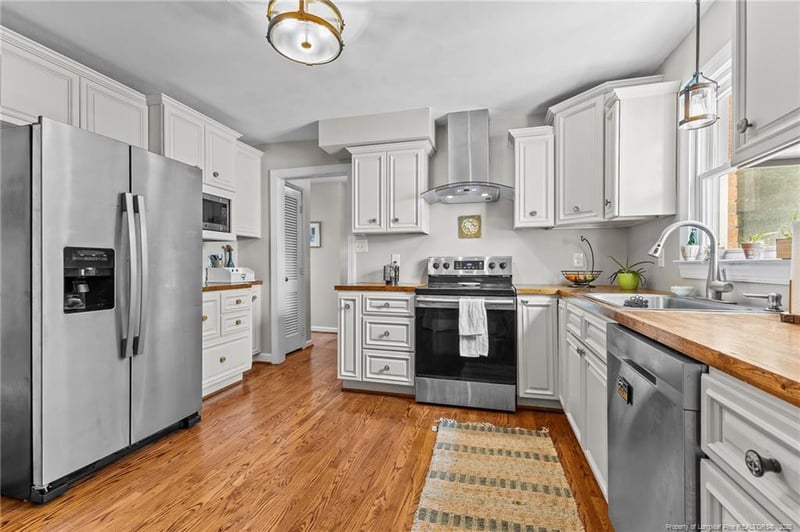 2707 Bennington Rd, Fayetteville, NC 28303
