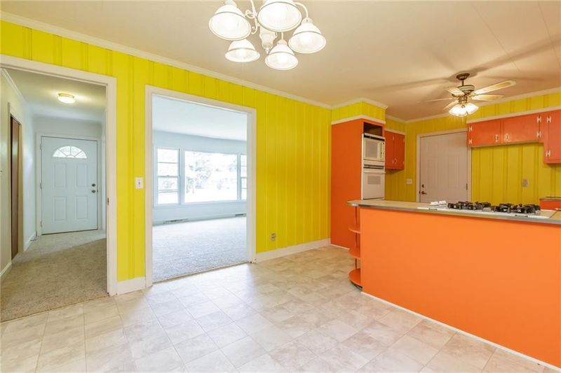 2707 Blanche Dr, Burlington, NC 27215