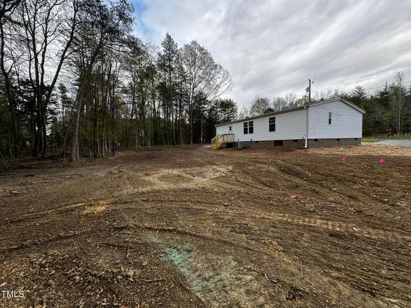 2707 Lenore Dr, Burlington, NC 27217