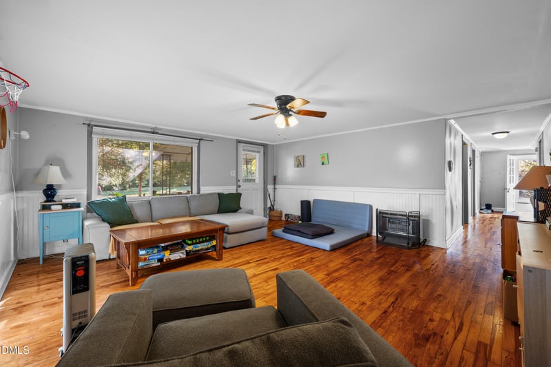 2707 Moorefields Rd, Hillsborough, NC 27278