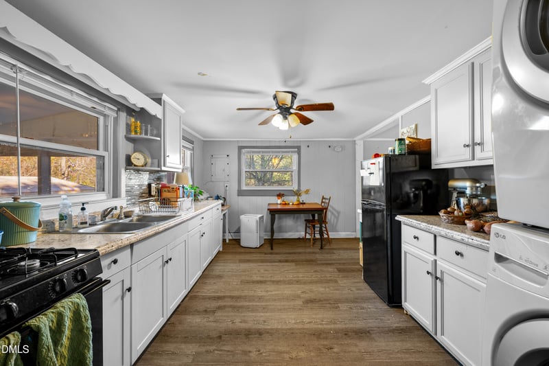 2707 Moorefields Rd, Hillsborough, NC 27278