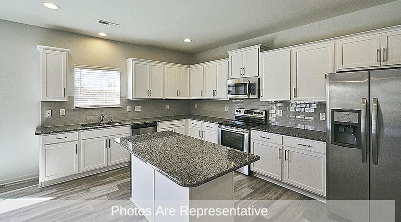 2707 Nereus Dr, Mebane, NC 27302