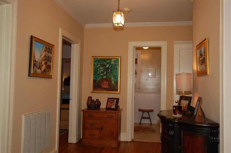 2707 Royster St, Raleigh, NC 27608