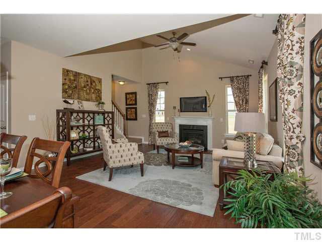 2707 Shepherd Valley St, Raleigh, NC 27610
