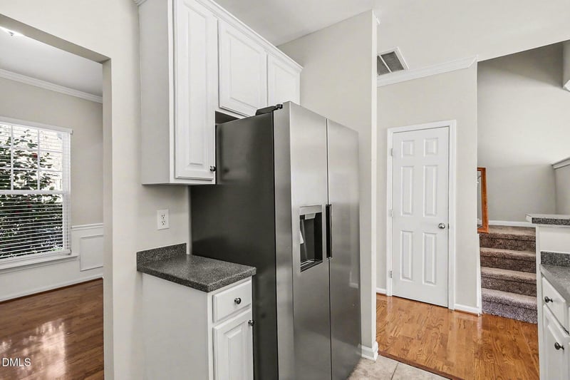 2707 Sunny Corners Ct, Raleigh, NC 27614