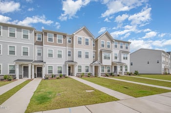 2708 Chert Ln, Raleigh, NC 27610