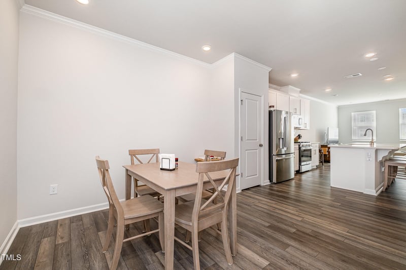 2708 Chert Ln, Raleigh, NC 27610