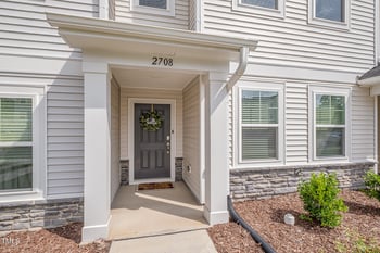 2708 Chert Ln, Raleigh, NC 27610