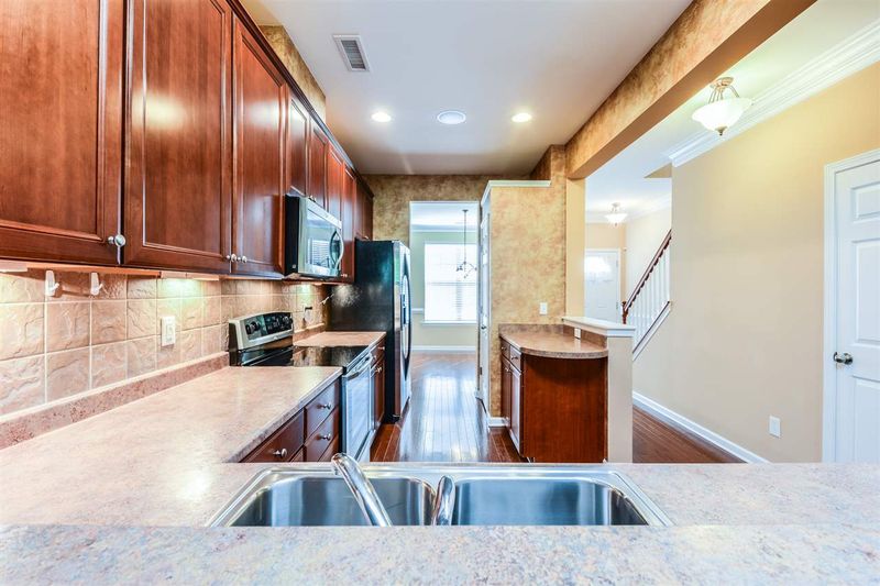 2708 Chilton Pl, Raleigh, NC 27616