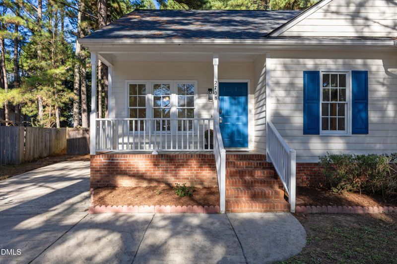 2708 Clonnel Ct, Raleigh, NC 27604