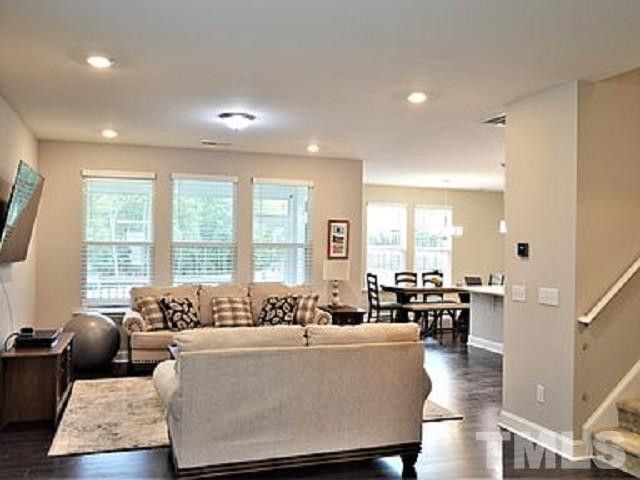 2708 Dilly Dally Ct, Apex, NC 27539