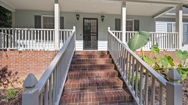 2708 Ferrand Dr, Durham, NC 27705