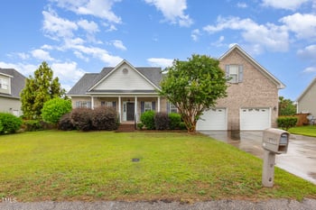 2708 Franciscan Dr, Fayetteville, NC 28306