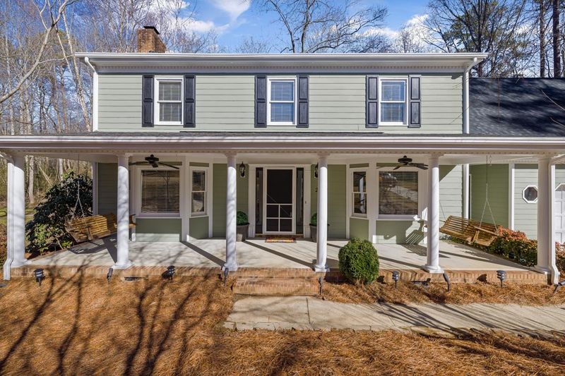 2708 Panther Dr, Raleigh, NC 27603