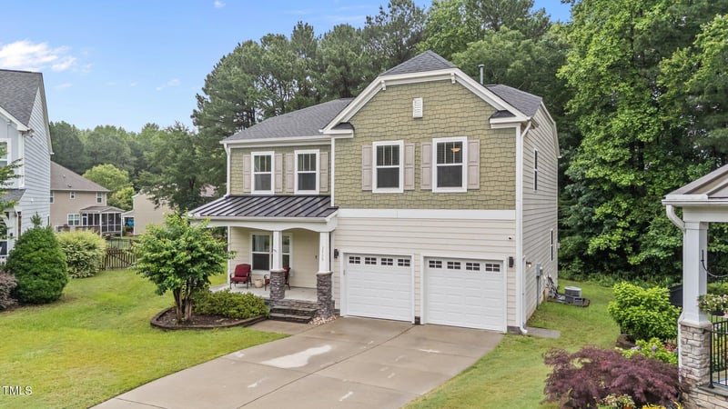 2709 Banks Lake Ct, Fuquay Varina, NC 27526