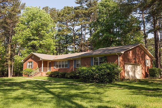 2709 Baptist Rd, Durham, NC 27703