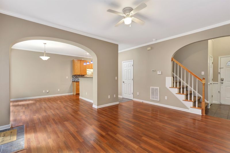 2709 Cherry Field Dr, Raleigh, NC 27603