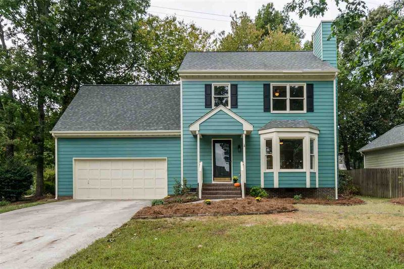 2709 Dalford Ct, Raleigh, NC 27604