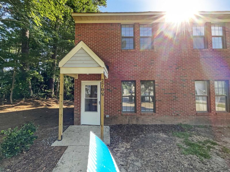 2709 Foxtail Ct, Raleigh, NC 27610