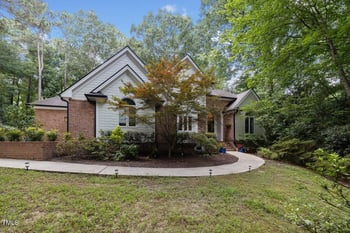 2709 Glassman Ln, Raleigh, NC 27606