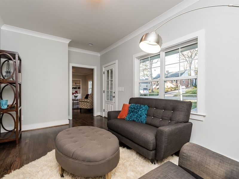 2709 Gordon St, Raleigh, NC 27608