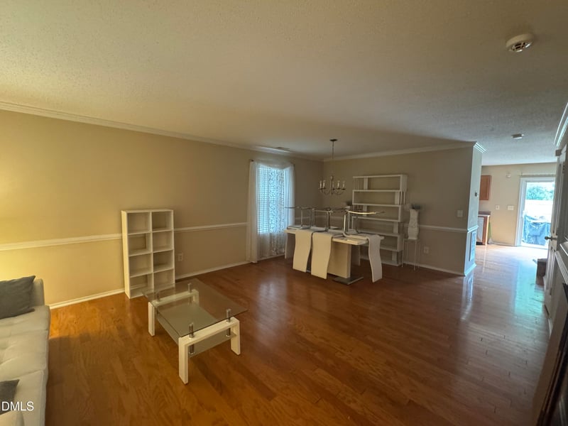 2709 Hamilton Green Dr, Durham, NC 27703