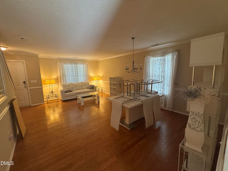 2709 Hamilton Green Dr, Durham, NC 27703