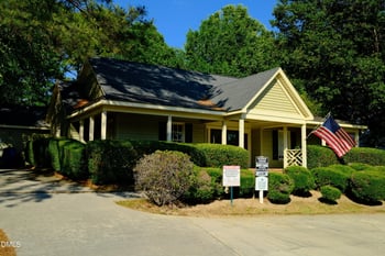 2709 Heathersmith Ct, Raleigh, NC 27604