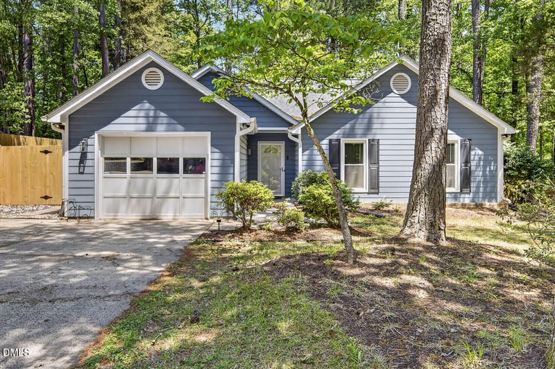 2709 Hidden Hollow Dr, Durham, NC 27703