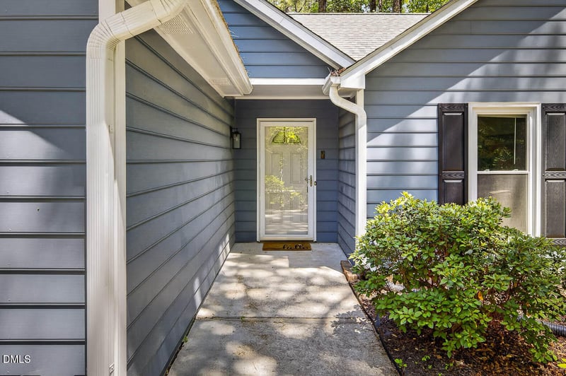 2709 Hidden Hollow Dr, Durham, NC 27703