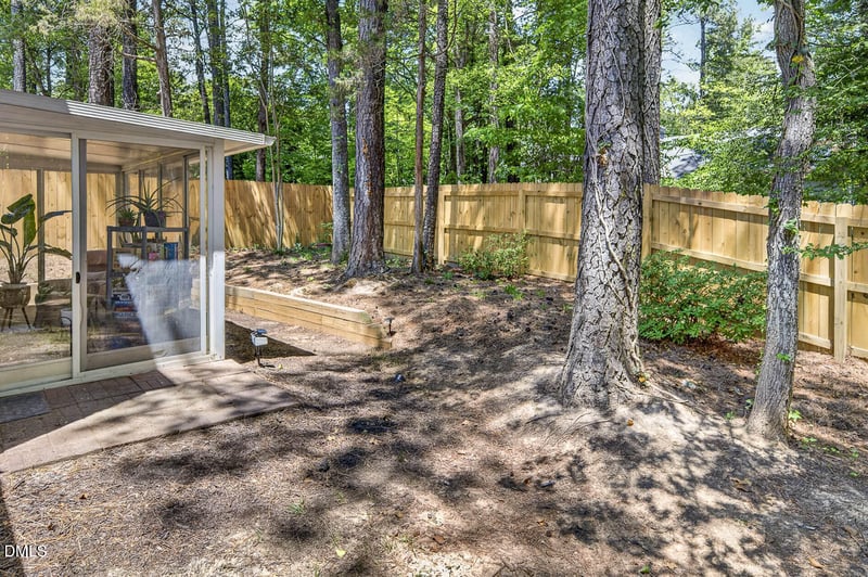 2709 Hidden Hollow Dr, Durham, NC 27703