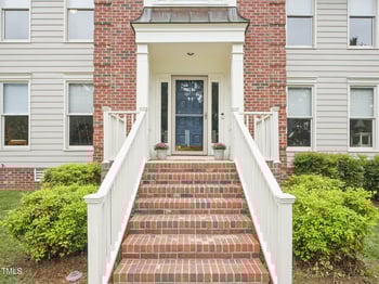 2709 Iman Dr, Raleigh, NC 27615