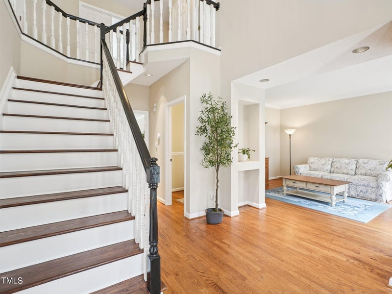2709 Iman Dr, Raleigh, NC 27615