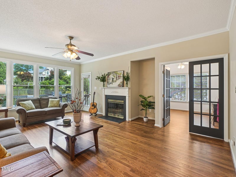 2709 Iman Dr, Raleigh, NC 27615