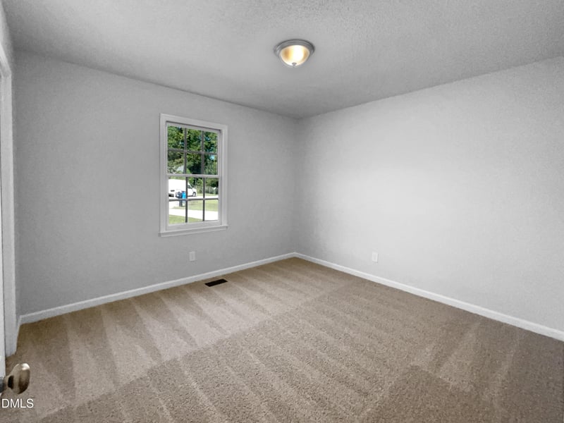 2709 Leabrook Dr, Fayetteville, NC 28306