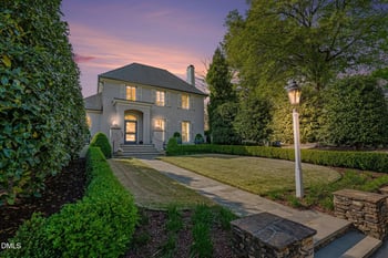 2709 Lochmore Dr, Raleigh, NC 27608