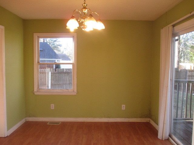 2709 Owl Tree Ct, Raleigh, NC 27610