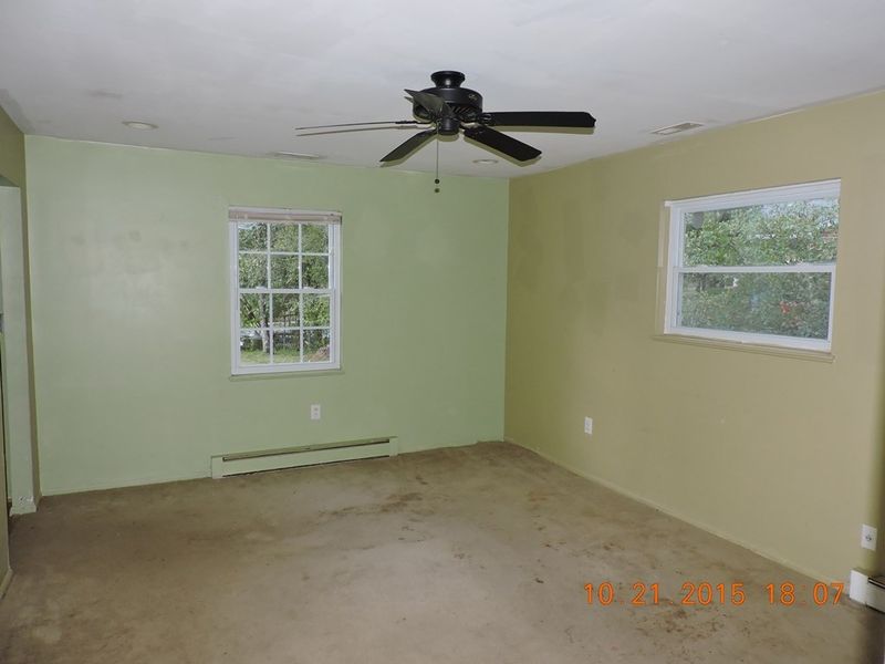 2709 Plainsfield Cir, Raleigh, NC 27610