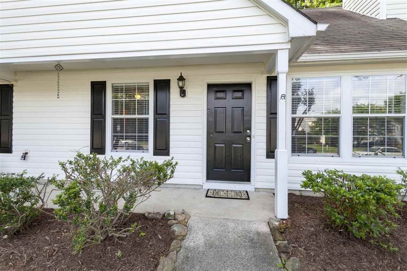 2709 Ramblegate Ln, Durham, NC 27705