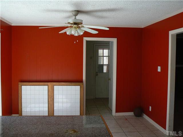 2709 Umstead Rd, Durham, NC 27712