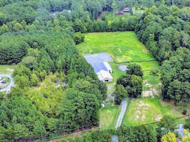 2709 White Cross Rd, Chapel Hill, NC 27516