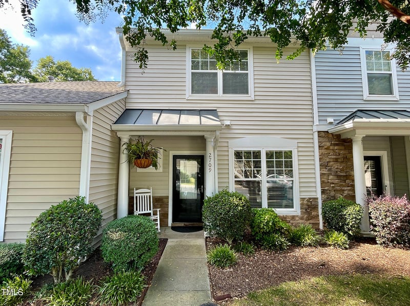 2709 Willow Pines Pl, Raleigh, NC 27614