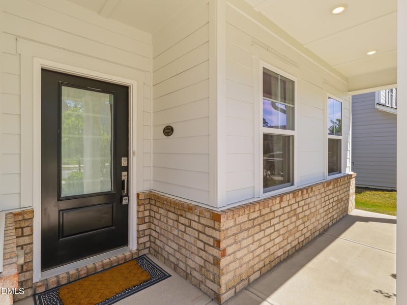 2709 Womble Ridge Dr, New Hill, NC 27562