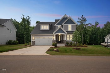 271 Amber Oak Dr, Selma, NC 27576
