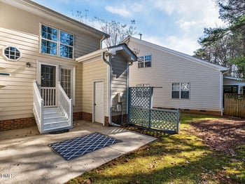 271 Harbor Creek Dr, Cary, NC 27511