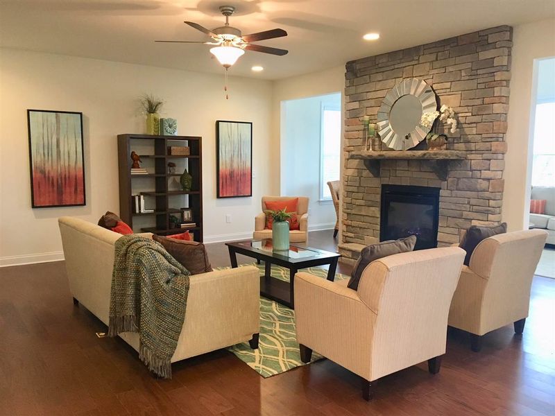 271 Lochmaddy Dr #6, Burlington, NC 27215