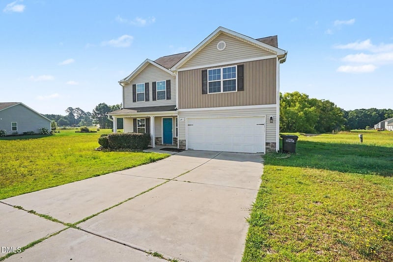 271 Mineral Spring Ln, Fuquay Varina, NC 27526