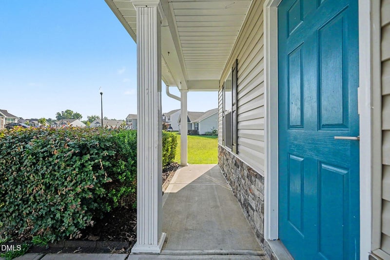 271 Mineral Spring Ln, Fuquay Varina, NC 27526